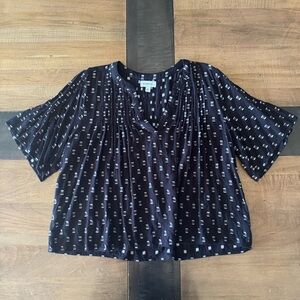 Evereve Black and White Patterned Women Top